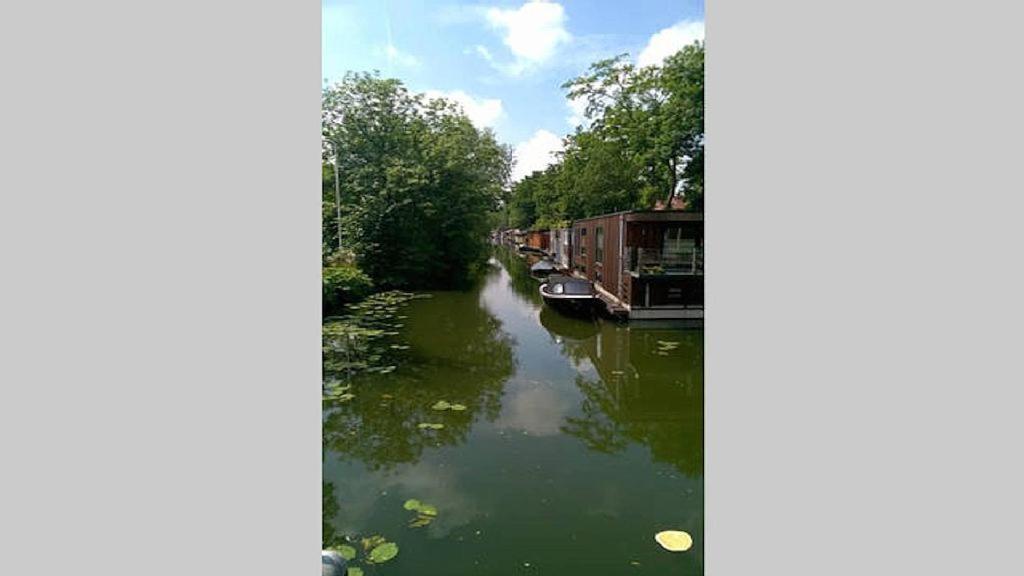 Benedenverdieping In Woonboot Met Tuinterras Utrecht Esterno foto
